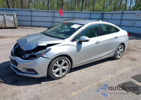 2017 Chevrolet Cruze Premier Auto из США, поврежденный, VIN 1G1BF5SM3H7143055